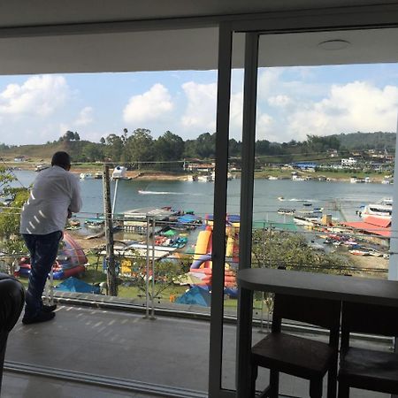 Apartamento The Colors Apartment Guatape Exterior photo
