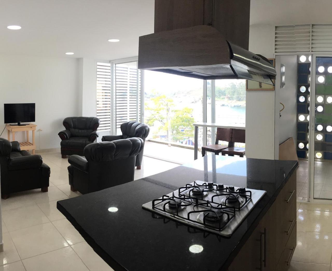 Apartamento The Colors Apartment Guatape Exterior photo